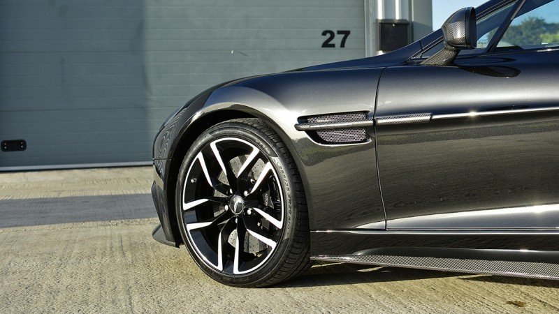 Rear quarter and wheel of the Vanquish after its protection detail