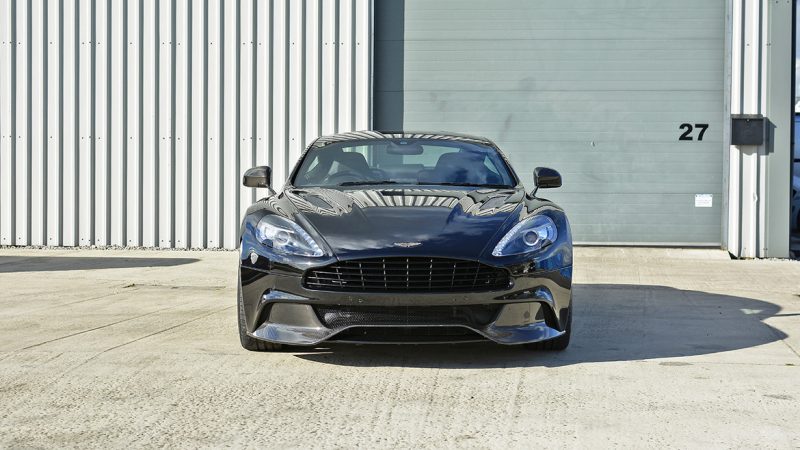Head-on view of the Aston Martin Vanquish Carbon Edition