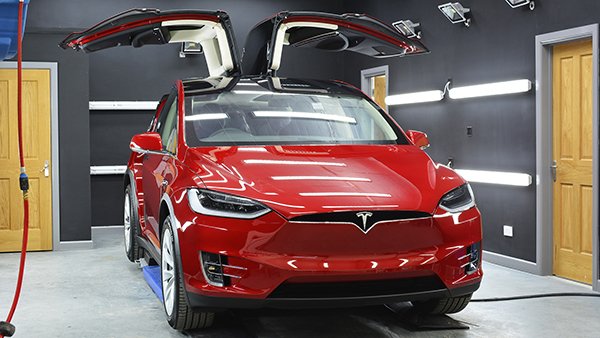 Tesla Model X - New Car Detail
