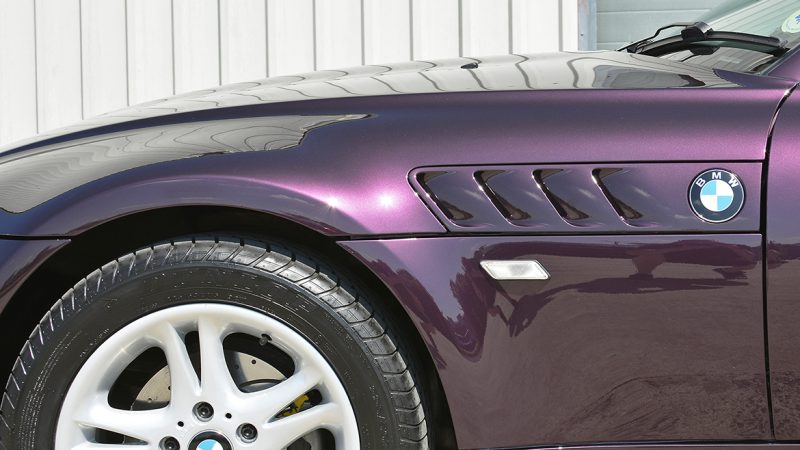 Front arch, side gills and BMW roundel on the corrected Z3