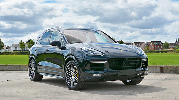 Porsche Cayenne Turbo S - Car Detailing
