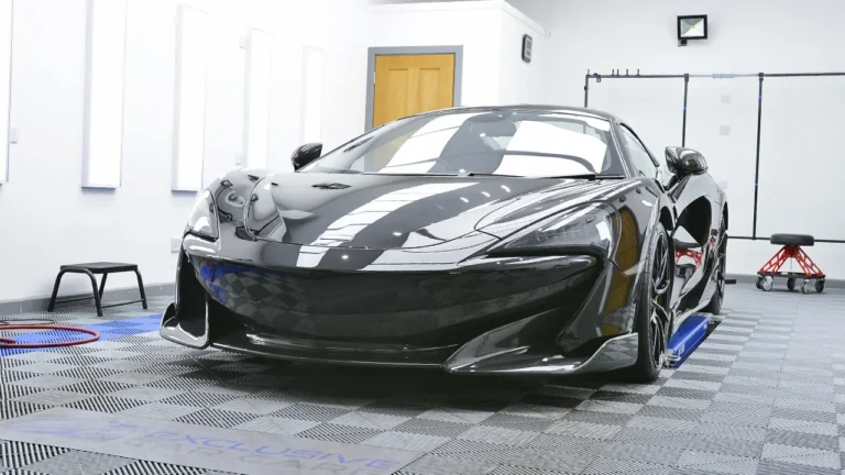 Side profile of the McLaren 600LT protected with full-body XPEL PPF