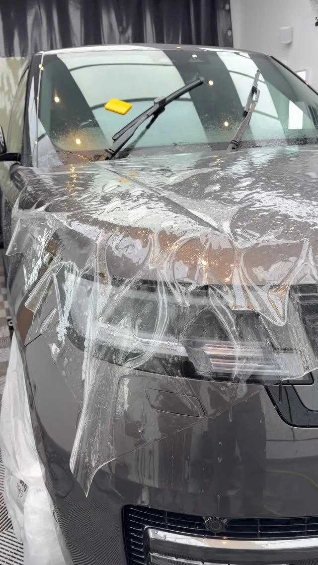 This new Range Rover Autobiography is now fully protected with @xpel paint protection film (PPF). Meticulously wrapped to preserve the Charente Grey paintwork and gloss black trim. 

Looking to protect your vehicle from stone chips, scratches and more? Contact us for a quote.
______________
💻 www.exclusivecarcare.co.uk
📞 01225 571161
📩 info@exclusivecarcare.co.uk

#rangeroverautobiography #paintprotection #newcarprotection #rangerover #ppfwiltshire